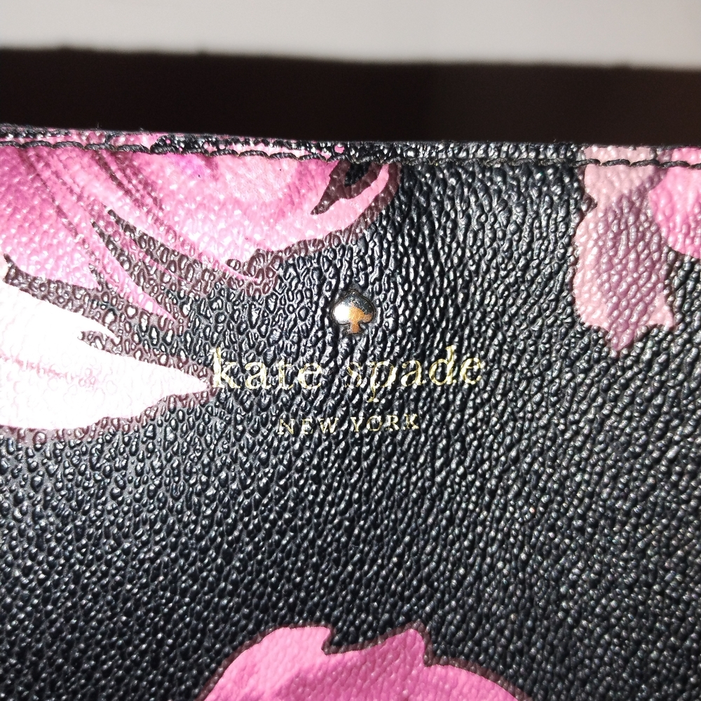 Kate Spade Tote - Picture 7 of 11